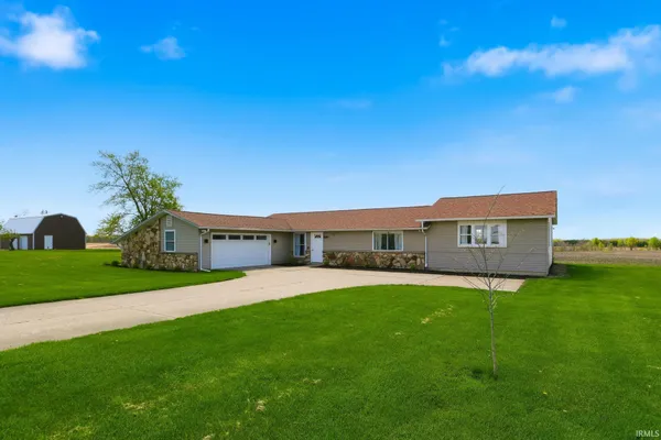 $375,000 | 3935 South State Road 1, Angola, IN 46703