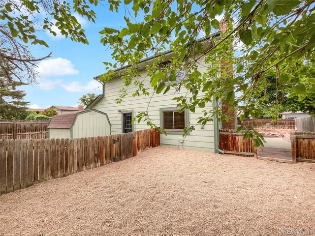 $567,000 | 1460 Belmont Drive, Longmont, CO 80503