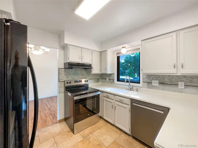 $567,000 | 1460 Belmont Drive, Longmont, CO 80503