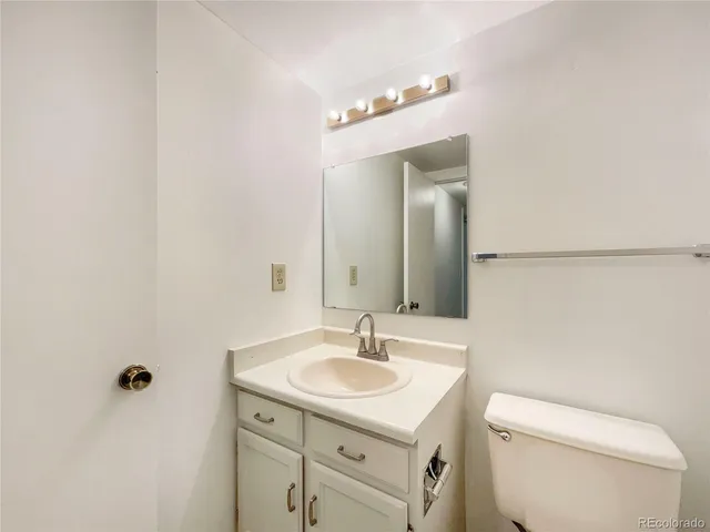 $567,000 | 1460 Belmont Drive, Longmont, CO 80503