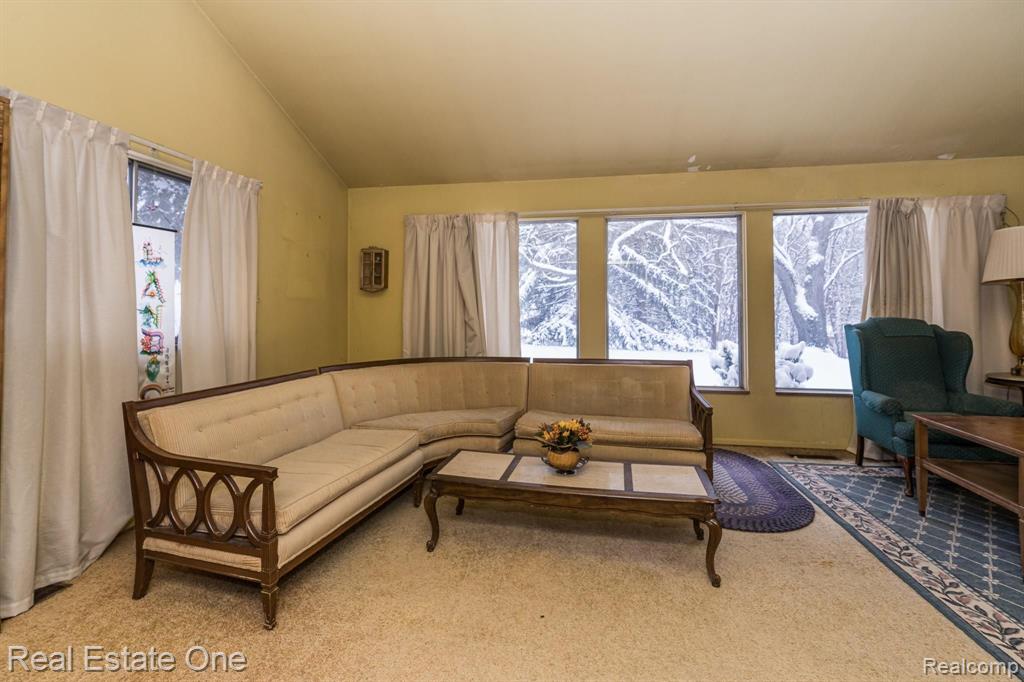 1305 Concord Road Rochester Hills, MI 48309 - Photo 7 of 17