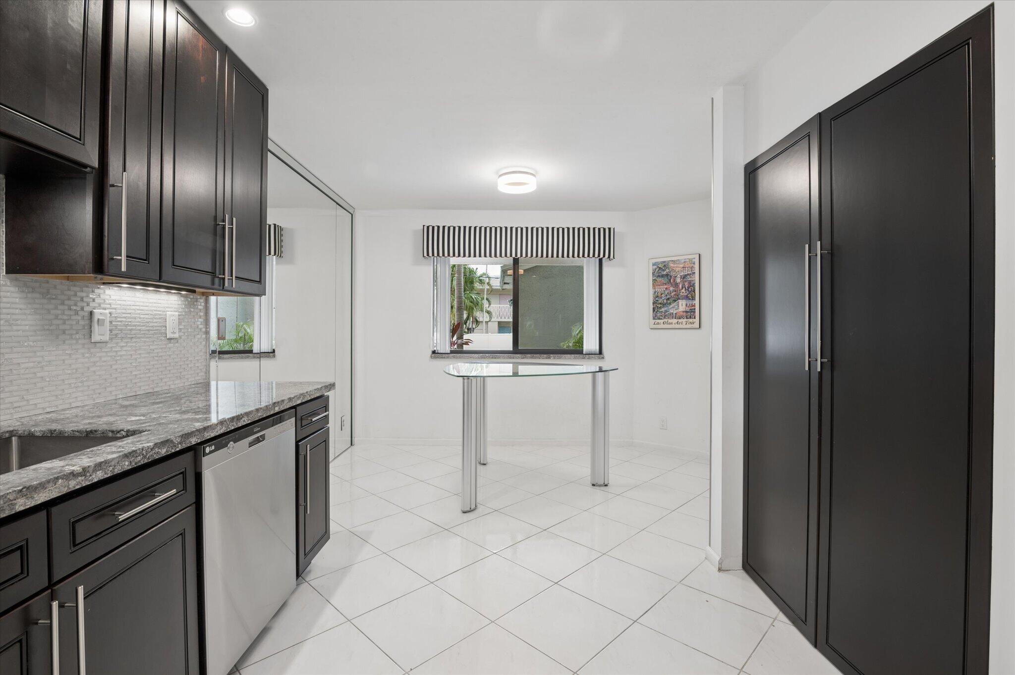 1101 South Riverside Drive, Unit 103 Pompano Beach, FL 33062 - Photo 7 of 23 05-Carbonara-1101 S Riverside Dr #103-5