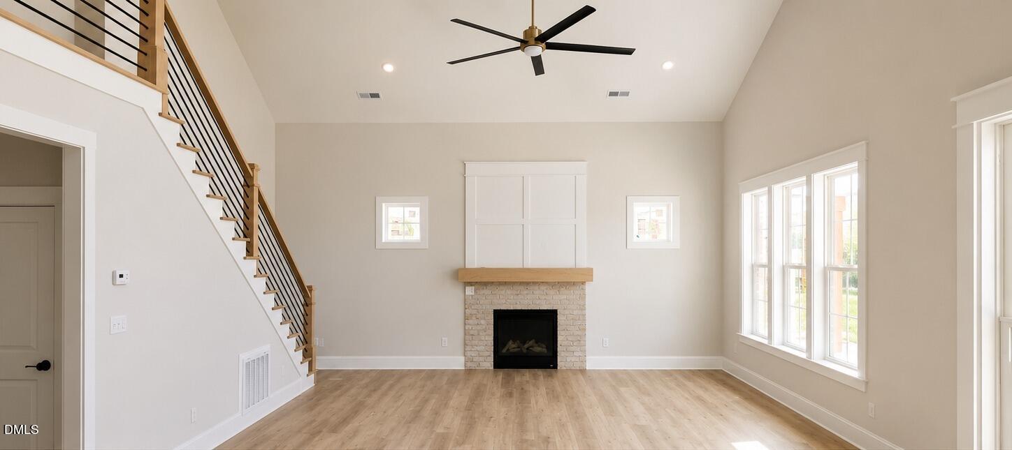 300 Avery Road Erwin, NC 28339 - Photo 5 of 24 300_Avery_Road_05_GreatRoom_VaultedCeili