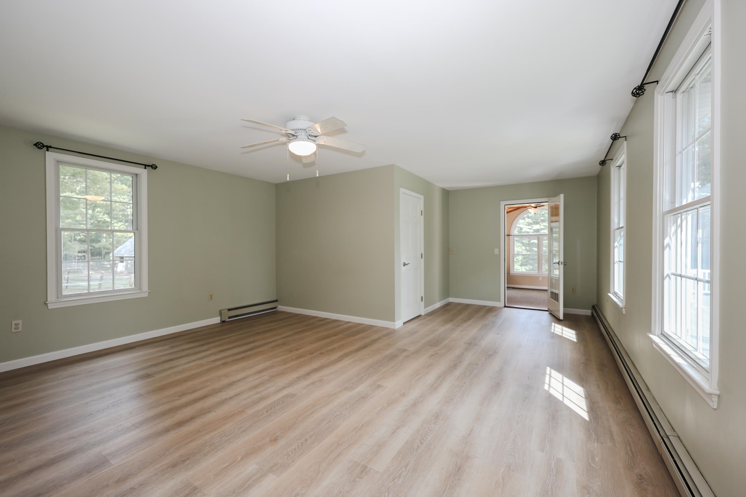 55 Holbrook Hill Road Bedford, NH 03110 - Photo 29 of 43