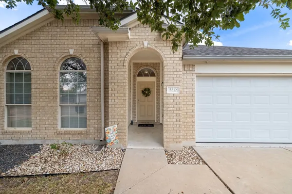 $2,200 | 3312 Porter Creek Cove, Round Rock, TX 78665