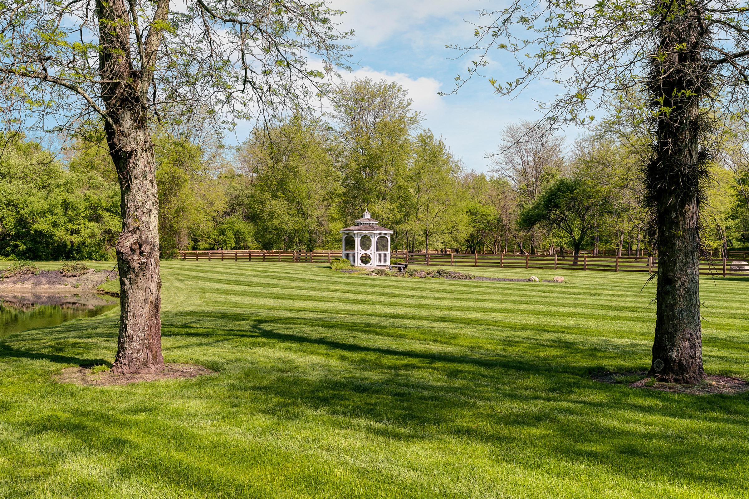 2357 Colts Neck Road Blacklick, OH 43004 - Photo 11 of 83 Gallery Image 11