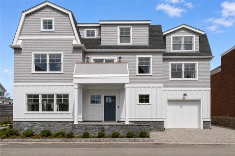 $3,500,000 | 6 Sharon Court, Newport, RI 02840