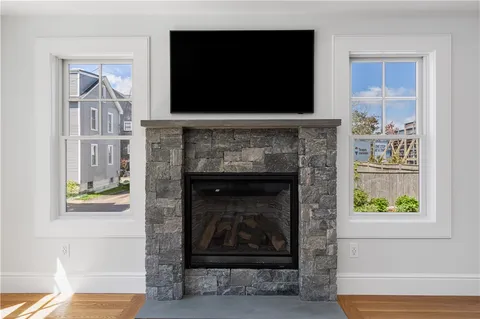 $3,500,000 | 6 Sharon Court, Newport, RI 02840