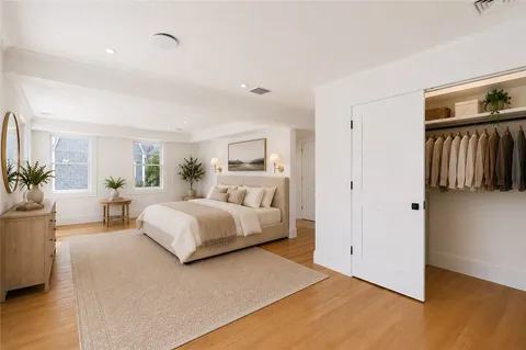 $3,500,000 | 6 Sharon Court, Newport, RI 02840