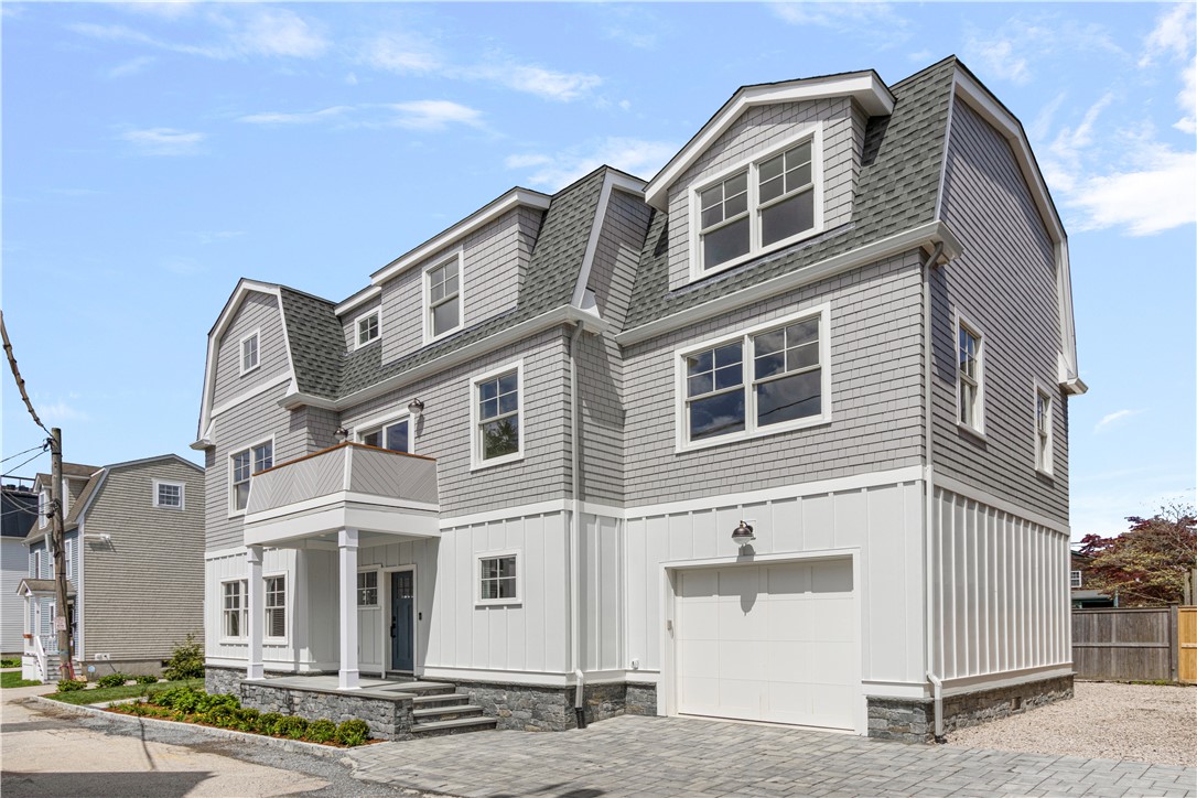 6 Sharon Court Newport, RI 02840 - Photo 3 of 49