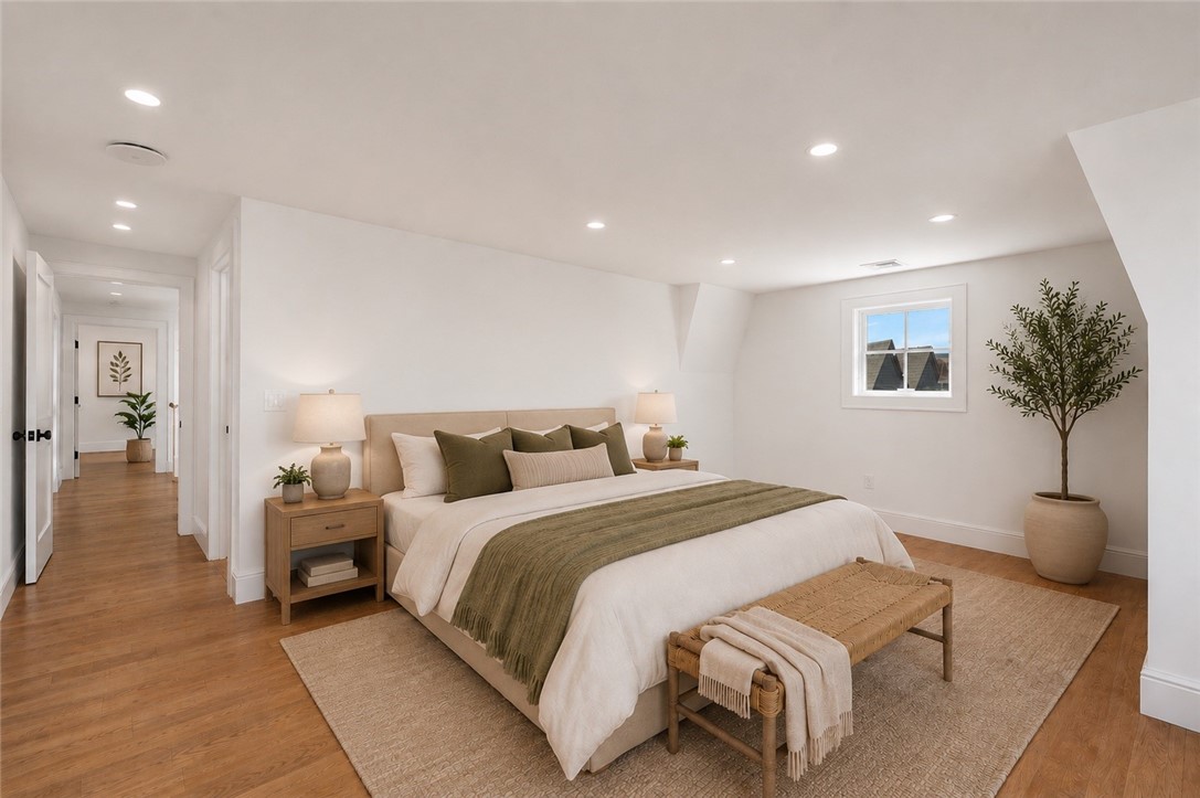 6 Sharon Court Newport, RI 02840 - Photo 39 of 49 Third floor en suite with harbor views. Digitally staged