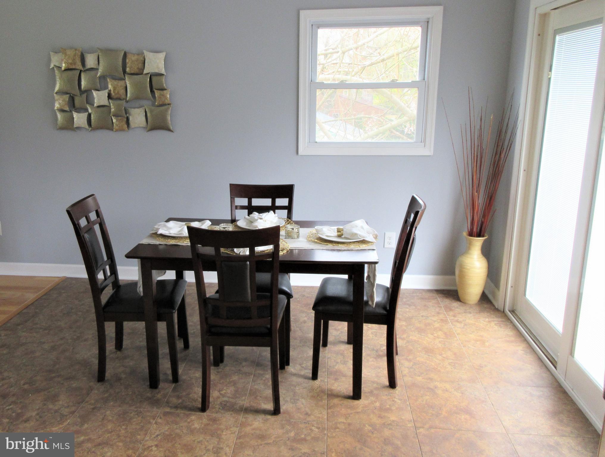 447 West Maple Road Linthicum Heights, MD 21090 - Photo 12 of 39 Full size dining room