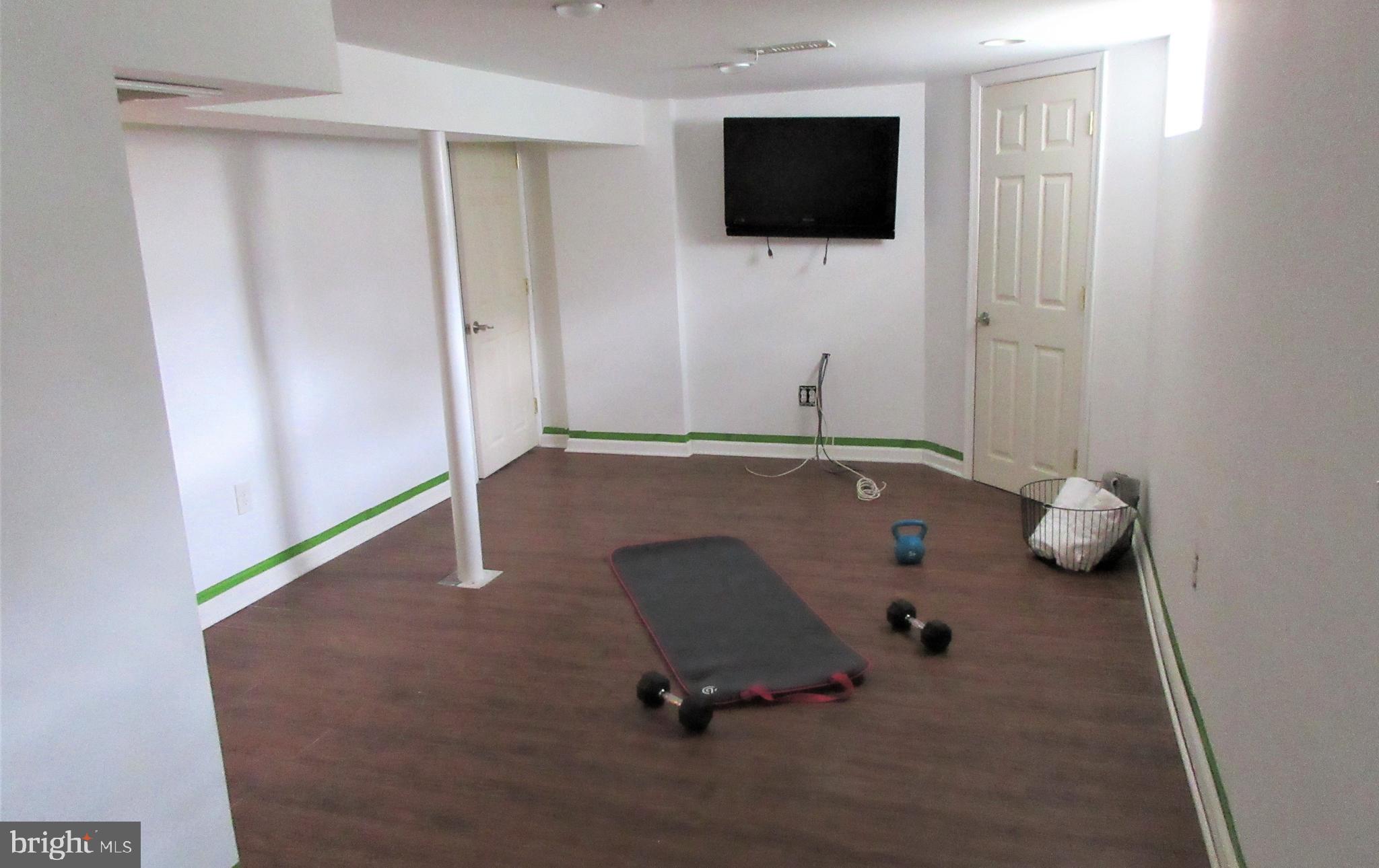 447 West Maple Road Linthicum Heights, MD 21090 - Photo 25 of 39 Workout room next to full bath!