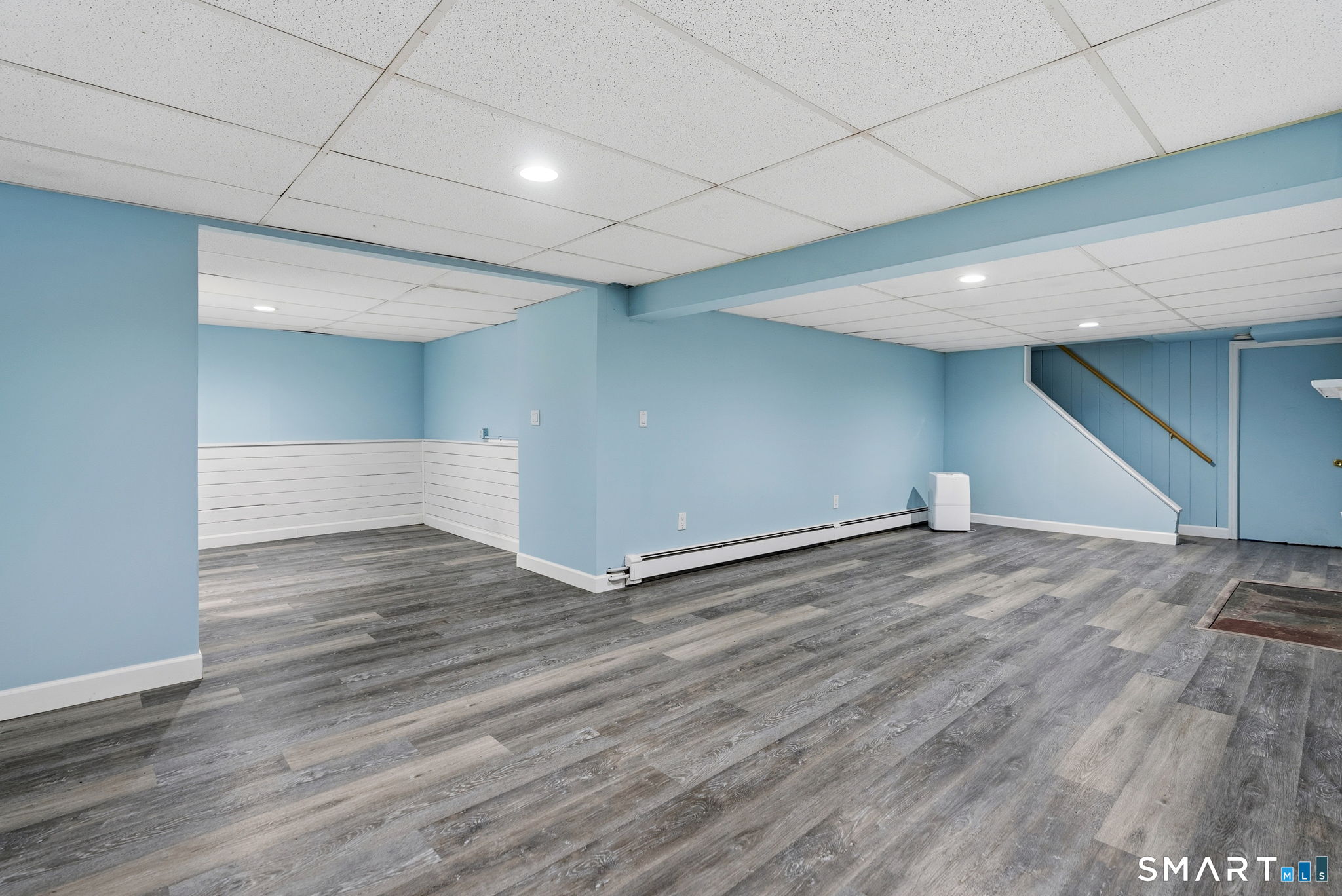 59 Thornbush Road Wethersfield, CT 06109 - Photo 20 of 33