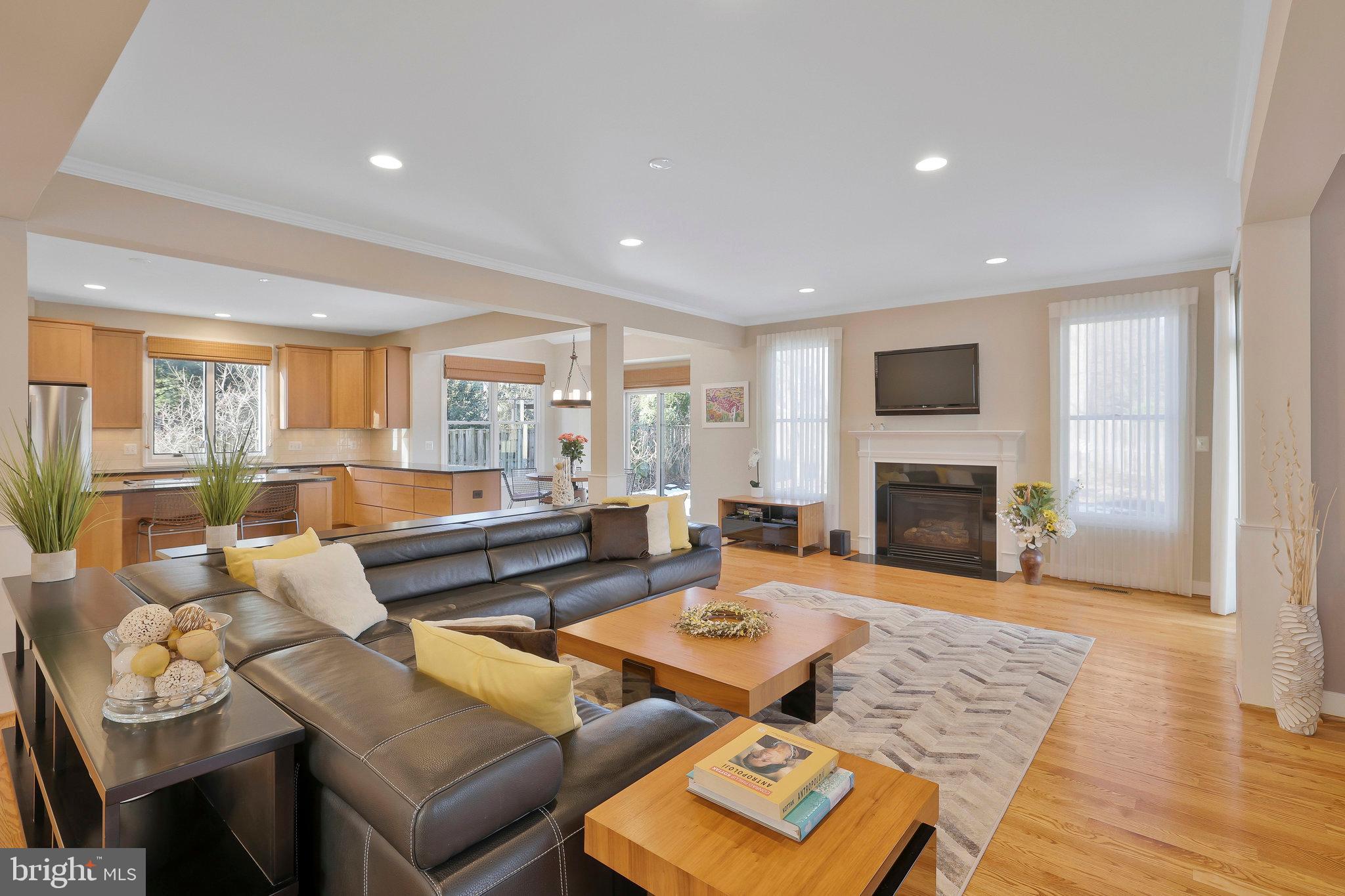 5922 Chesterbrook Road McLean, VA 22101 - Photo 21 of 82