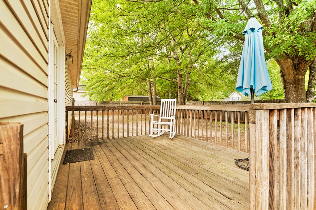 108 Laurel Ridge Way Greenwood, SC 29649 - Photo 12 of 14 Gallery Image 12
