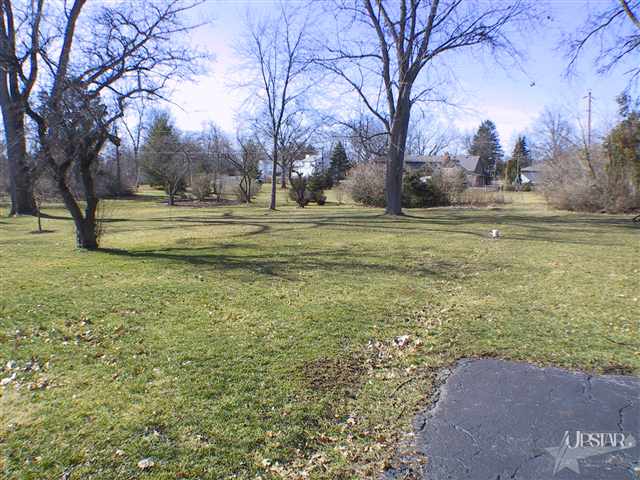 2726 Smith Road Fort Wayne, IN 46804 - Photo 9 of 17