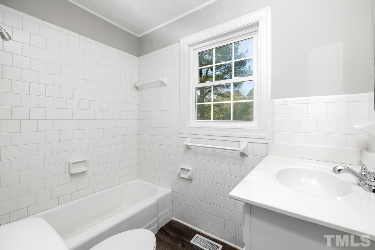 534 Ranch Road Clayton, NC 27520 - Photo 20 of 26 Gallery Image 20