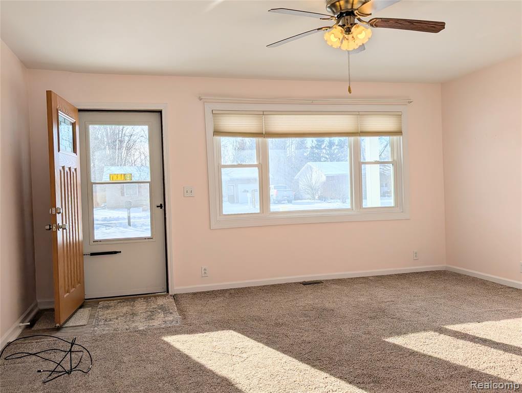 947 Beech Street Bad Axe, MI 48413 - Photo 8 of 41