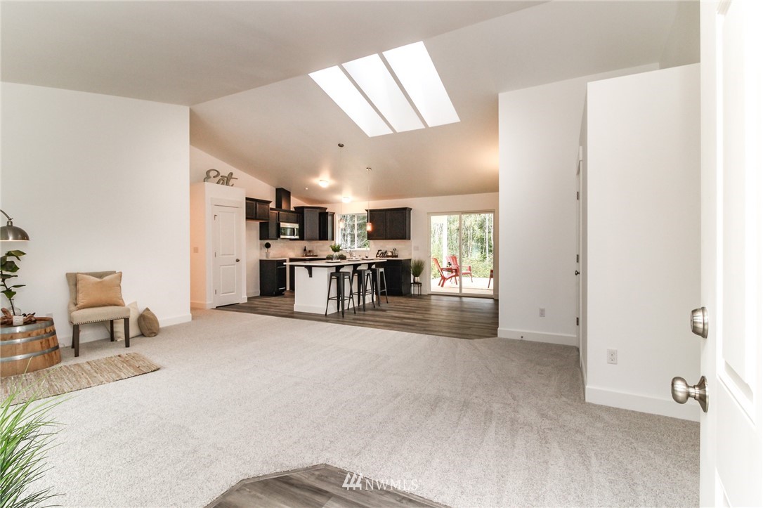 312 Cornwall Road Northwest Lakebay, WA 98349 - Photo 4 of 39