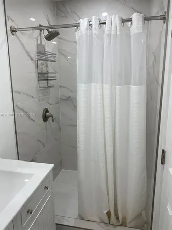 $575,000 | 5710 Douglas Street, Hollywood, FL 33021