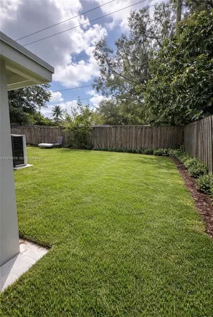 $575,000 | 5710 Douglas Street, Hollywood, FL 33021
