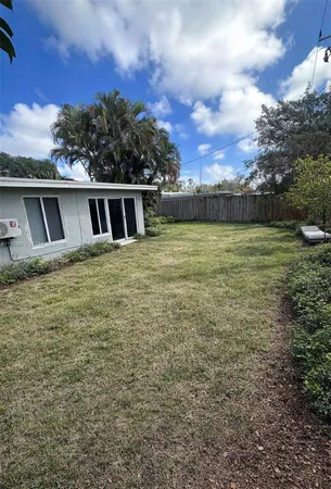 $575,000 | 5710 Douglas Street, Hollywood, FL 33021