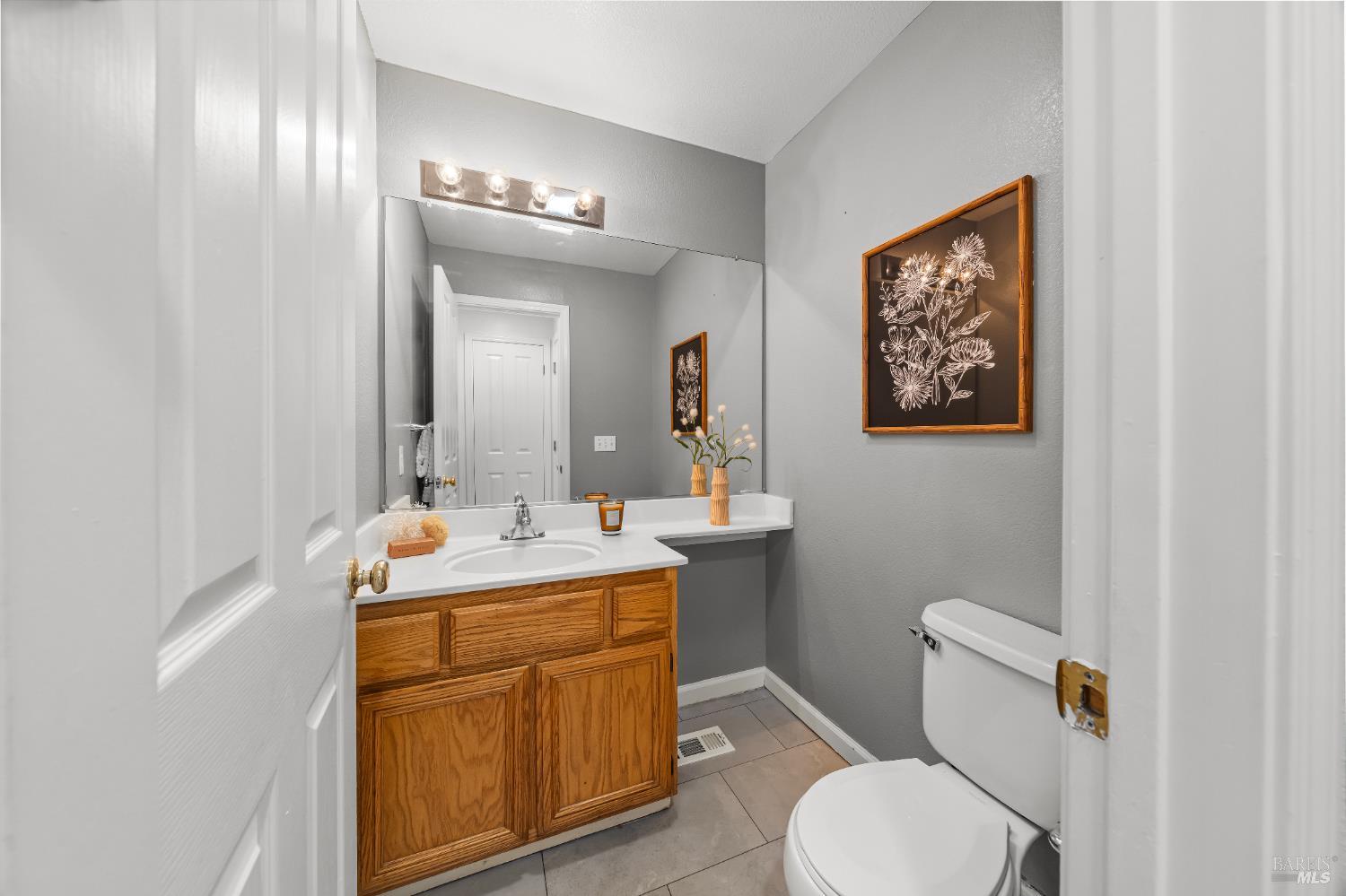 1217 Mateo Drive Rohnert Park, CA 94928 - Photo 8 of 34