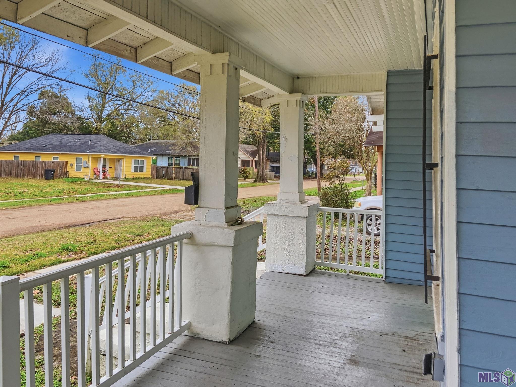 2604 Jackson Avenue Baton Rouge, LA 70802 - Photo 2 of 14