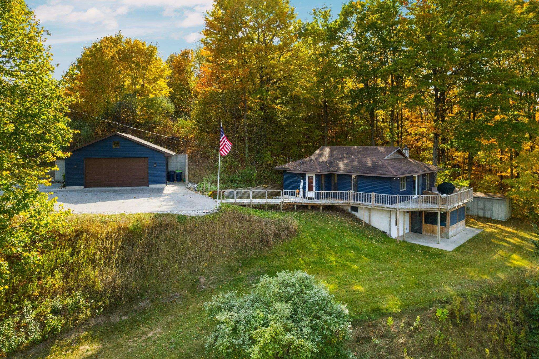 4525 Strait Road Traverse City, MI 49685 - Photo 4 of 67
