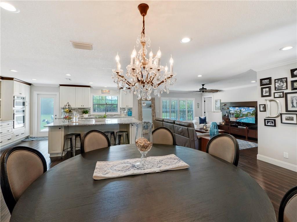 2084 Southwest Pitts Terrace Stuart, FL 34997 - Photo 6 of 21 Gallery Image 6