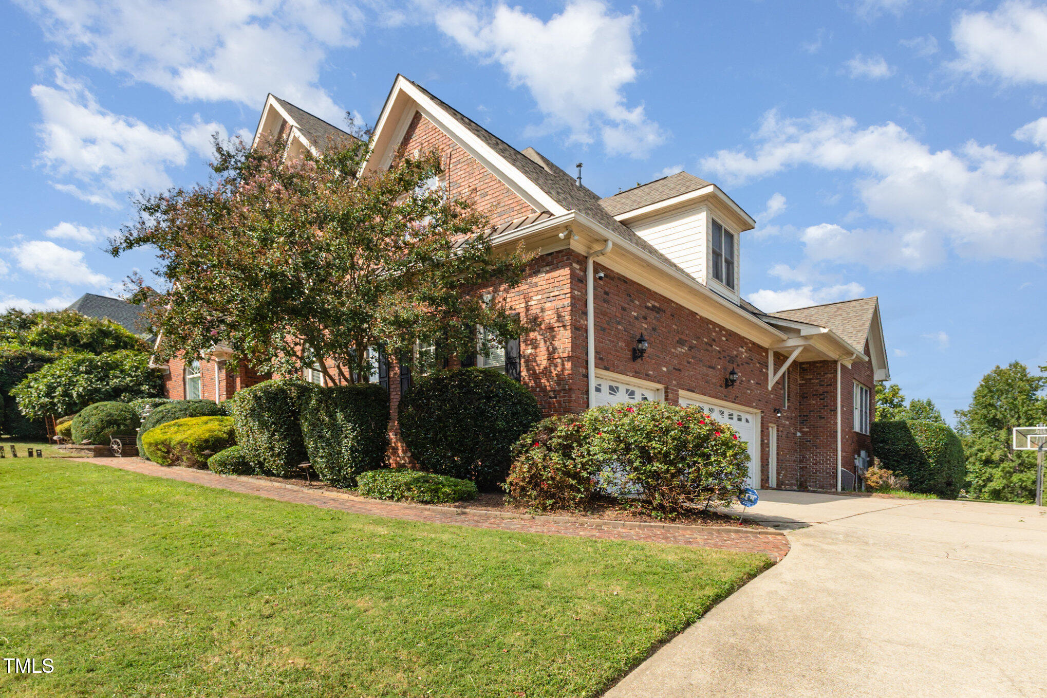 12617 Richmond Run Drive Raleigh, NC 27614 - Photo 70 of 77 a front view of house with yard and trees around