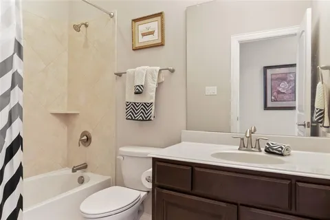 $869,000 | 2823 Chatswood Drive, Trophy Club, TX 76262