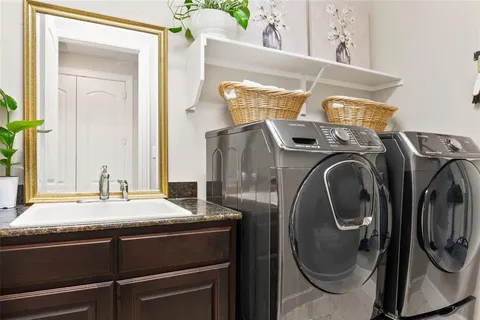 $869,000 | 2823 Chatswood Drive, Trophy Club, TX 76262