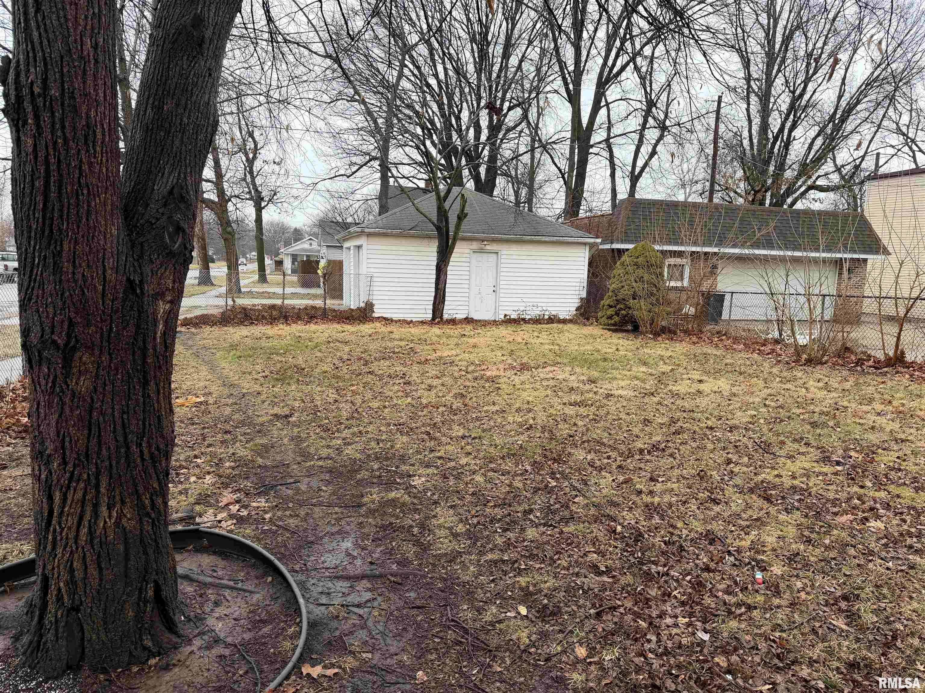1101 North Walnut Street Springfield, IL 62702 - Photo 14 of 34