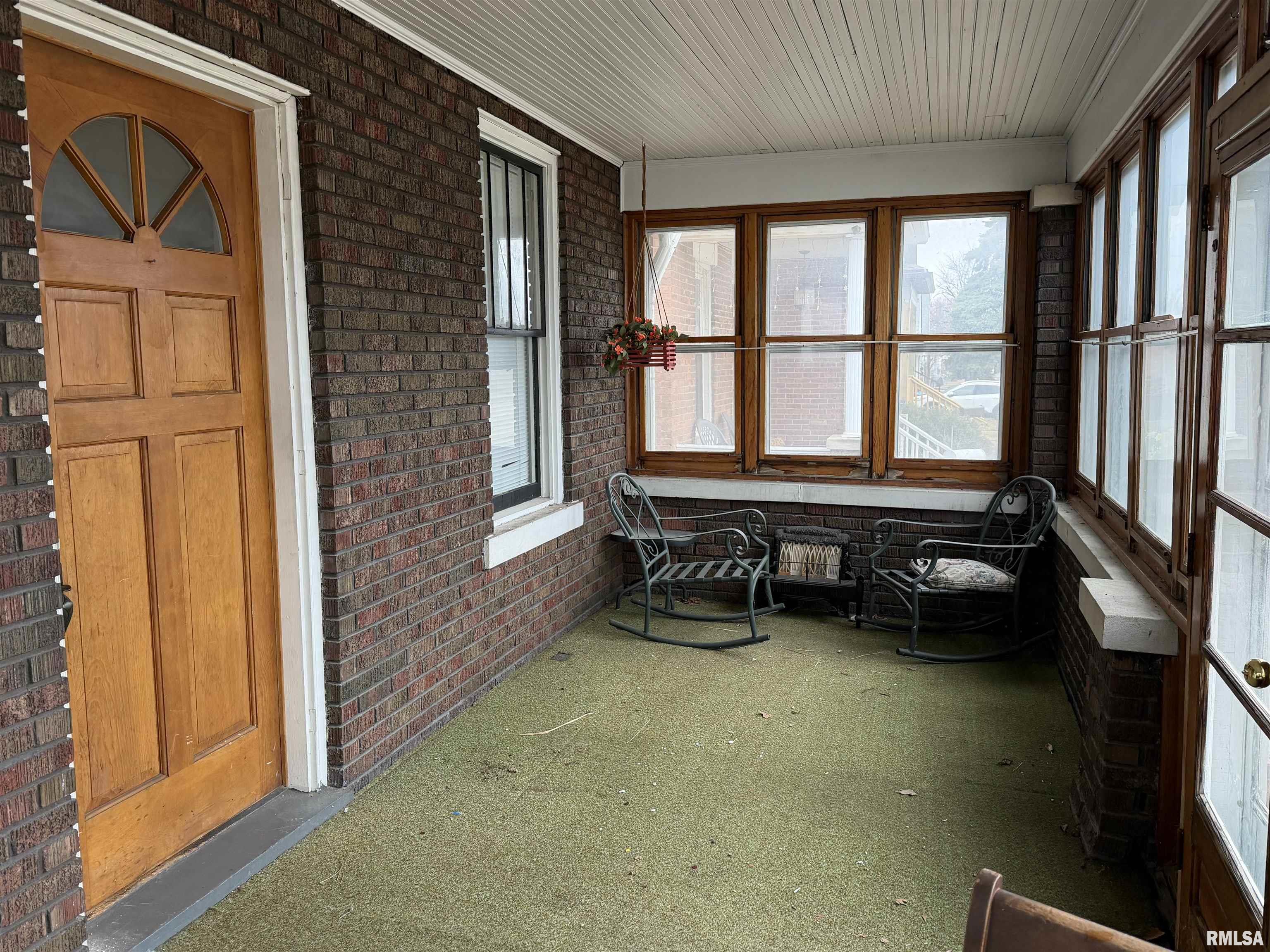 1101 North Walnut Street Springfield, IL 62702 - Photo 2 of 34