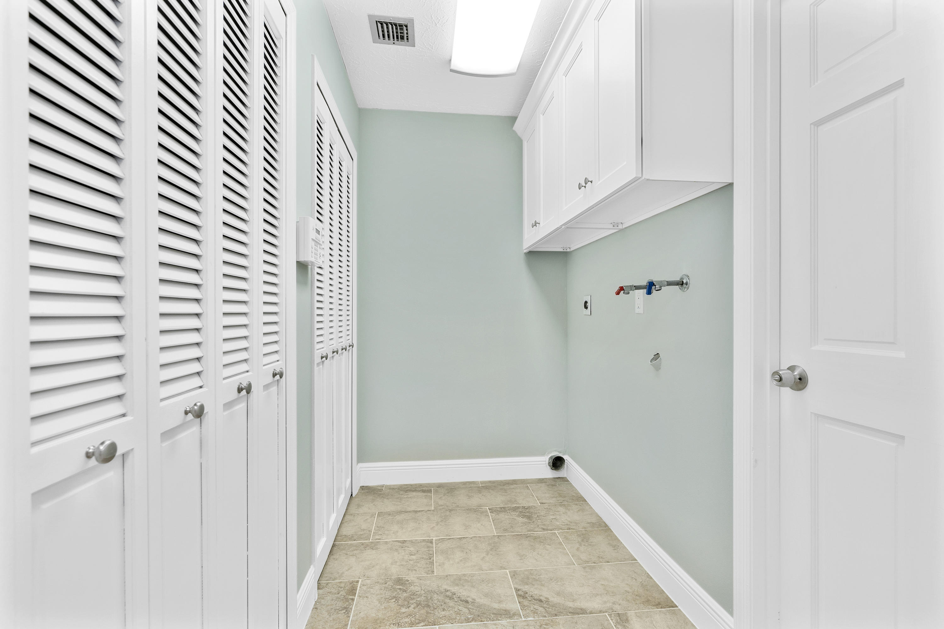 1898 Southeast Greendon Road Port St. Lucie, FL 34952 - Photo 20 of 40 20
