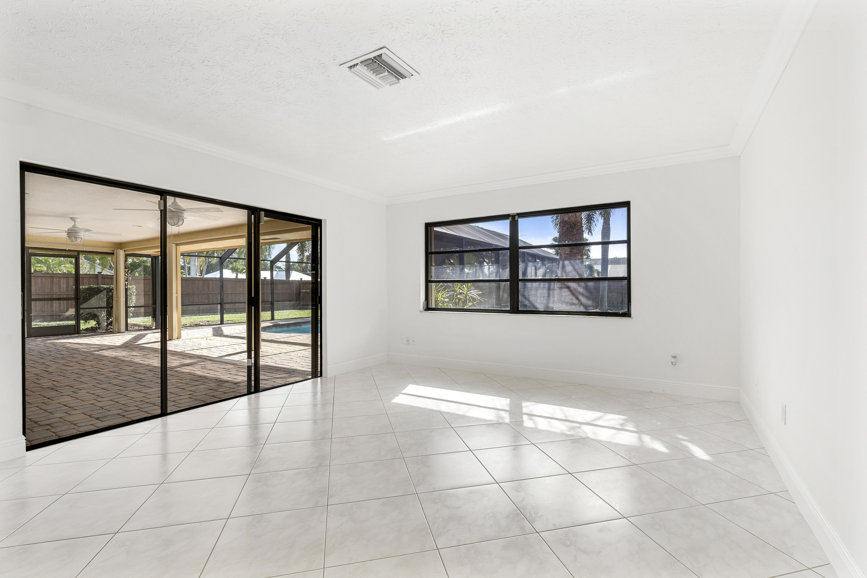 1898 Southeast Greendon Road Port St. Lucie, FL 34952 - Photo 27 of 40 27