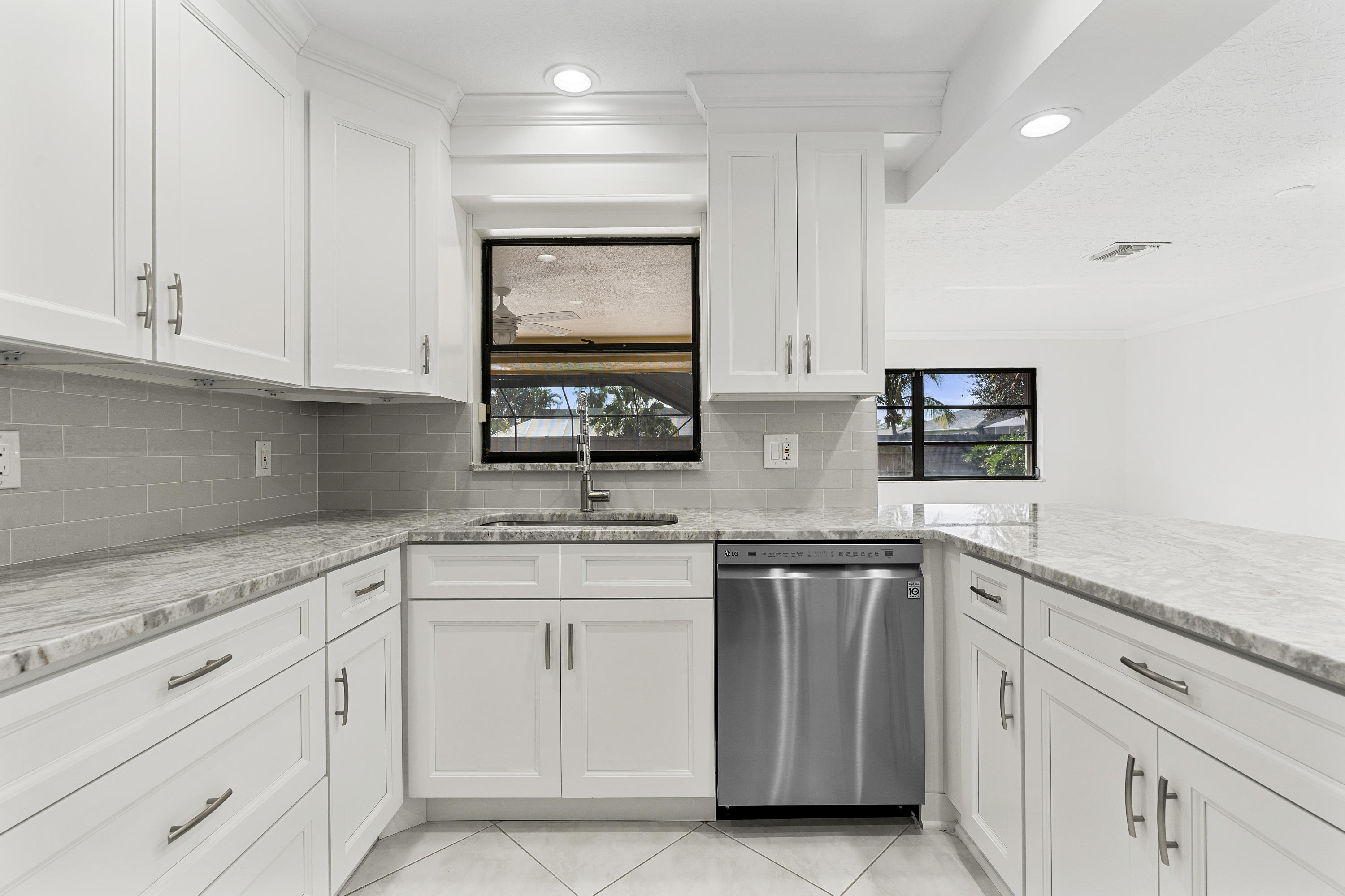 1898 Southeast Greendon Road Port St. Lucie, FL 34952 - Photo 9 of 40 9