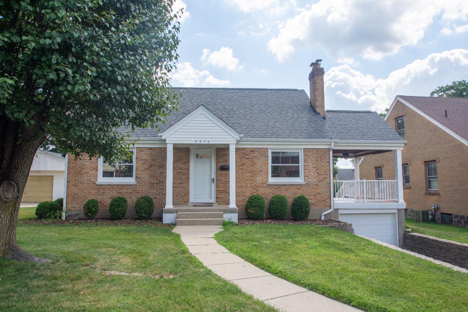 5576 Samver Road Cincinnati, OH 45239 - Photo 1 of 32