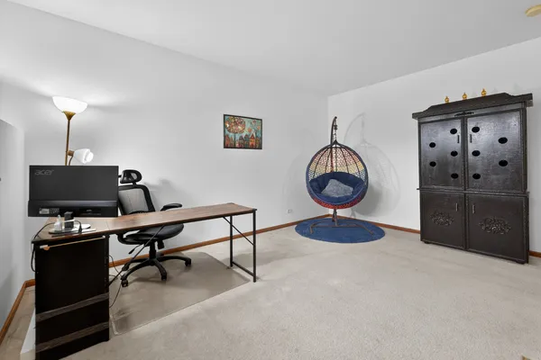 $525,000 | 1293 Georgetown Way, Vernon Hills, IL 60061