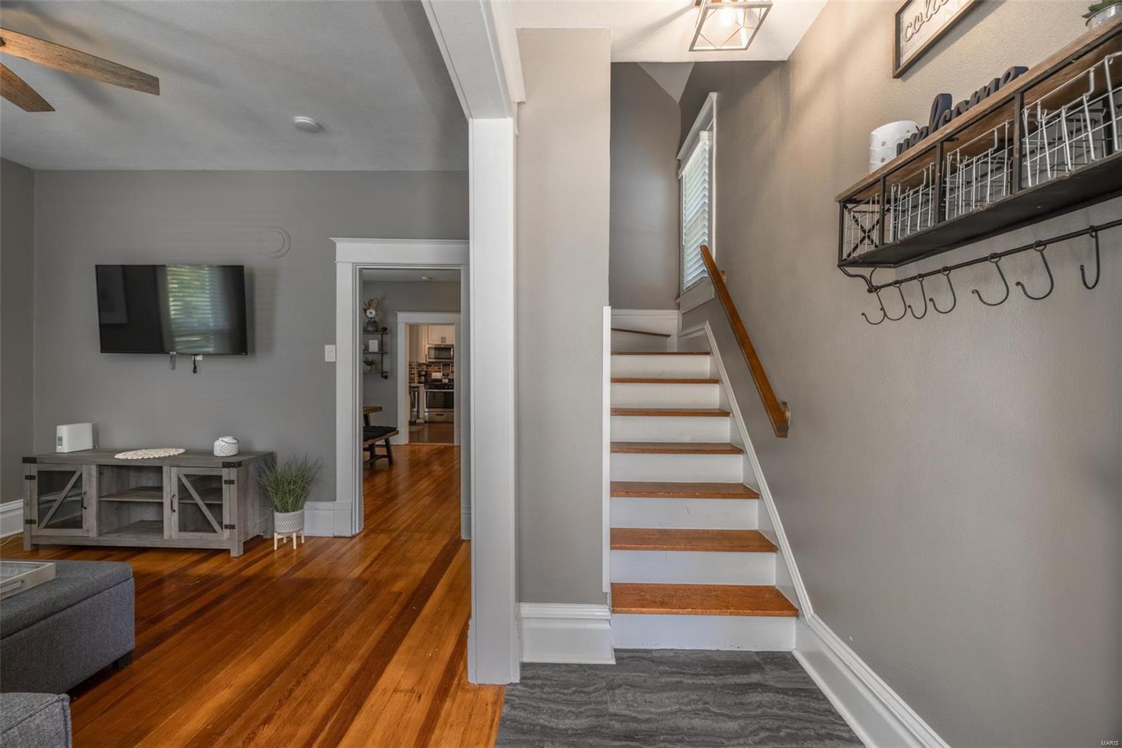 1133 Vine Street St. Charles, MO 63301 - Photo 18 of 25