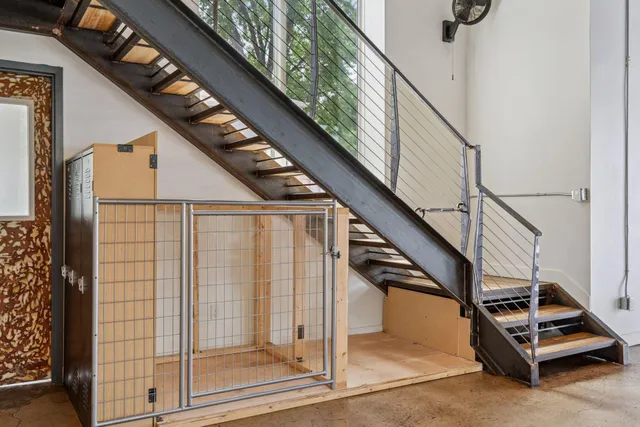 $6,250 | 1290 Snelling Avenue North, St. Paul, MN 55108