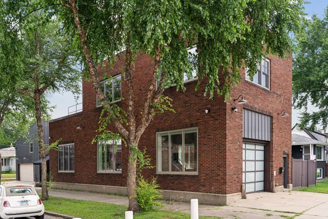 $6,250 | 1290 Snelling Avenue North, St. Paul, MN 55108