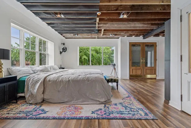 $6,250 | 1290 Snelling Avenue North, St. Paul, MN 55108