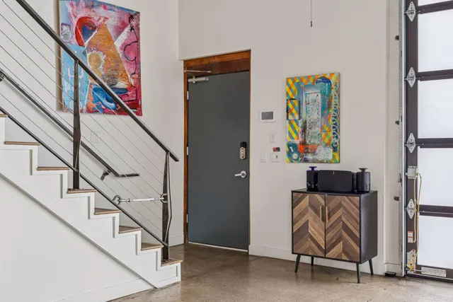 $6,250 | 1290 Snelling Avenue North, St. Paul, MN 55108