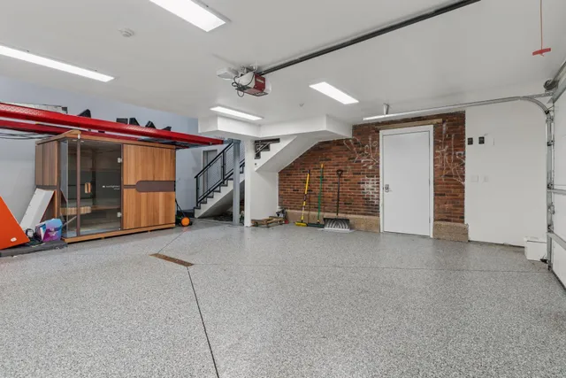 $6,250 | 1290 Snelling Avenue North, St. Paul, MN 55108