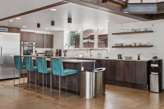 $6,250 | 1290 Snelling Avenue North, St. Paul, MN 55108