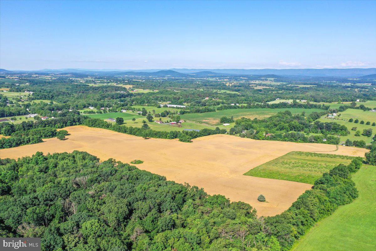 South Ox Road Edinburg, VA 22824 - Photo 2 of 23 an aerial view of a houses with a yard and lake view