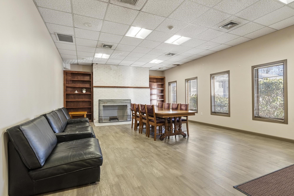 330 Sunderland Road, Unit 80 Worcester, MA 01604 - Photo 29 of 37